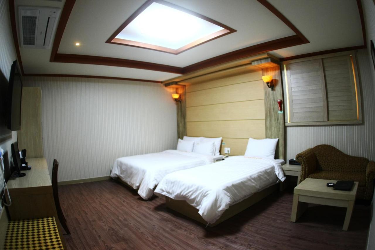 Metro Pol Tourist Hotel Pyeongtaek Bilik gambar