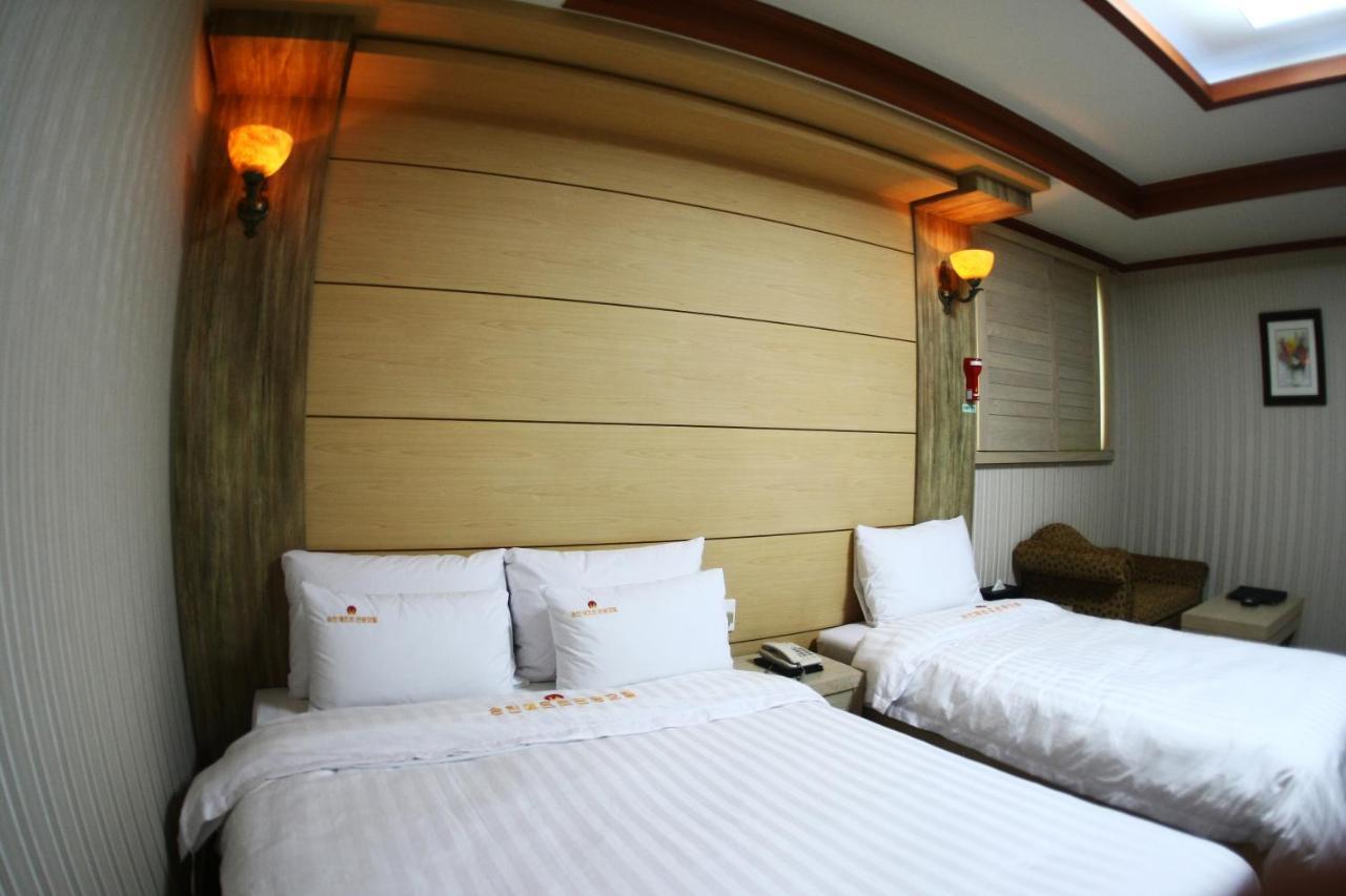 Metro Pol Tourist Hotel Pyeongtaek Luaran gambar